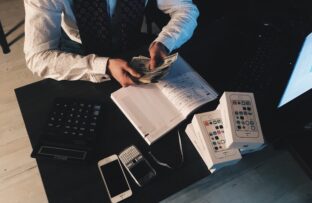 Most Common Accounting Mistakes Business Owners Make